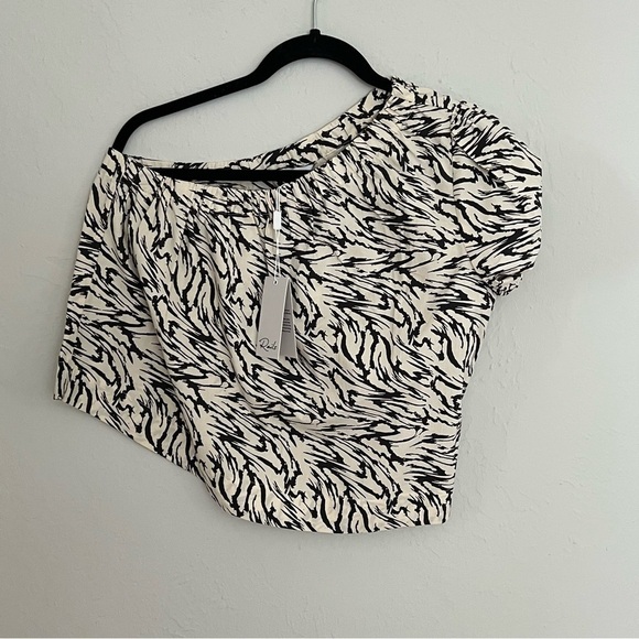 NWT RAILS Jayla One Shoulder Crop Top in Ivory Marbled Tiger Print Size XS - Picture 6 of 11